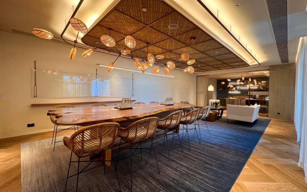 img_slide_detail_page_01